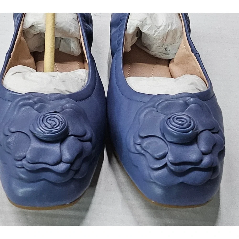 Taryn‎ Rose Rosalyn Blue Sheep Nappa Leather Rose Square Toe Ballet Flats 5.5M